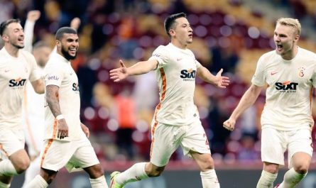 Olimpiu Vasile Morutan gol victorie bucurie