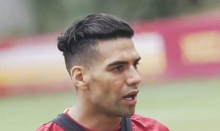 Radamel Falcao la antrenament