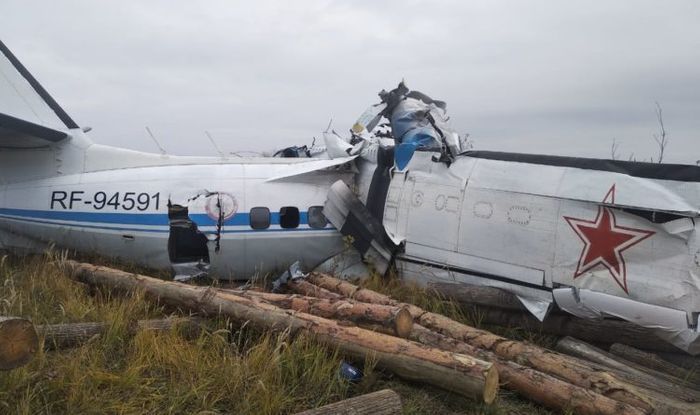 16 persoane au murit în Rusia, într-un accident de avion