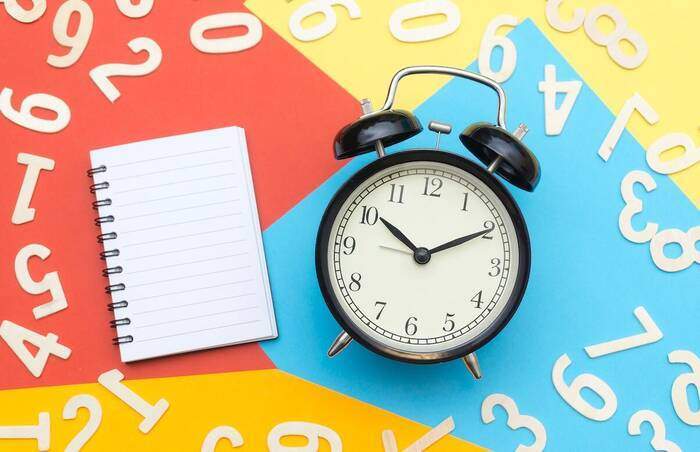 Se schimbă ora în România. Iată când trecem la ora de iarnă în octombrie 2022