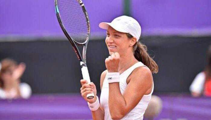 Patricia Maria Tig jucatoare de tenis romanca costumatie alb